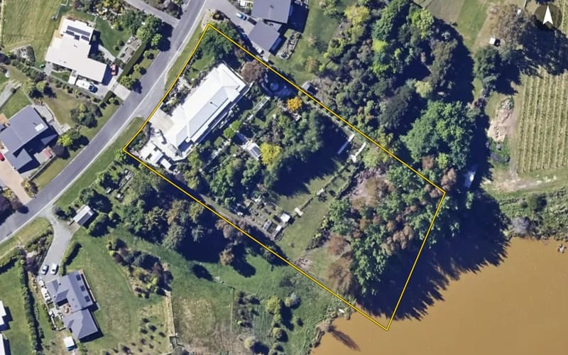 57 Fairbourne Drive