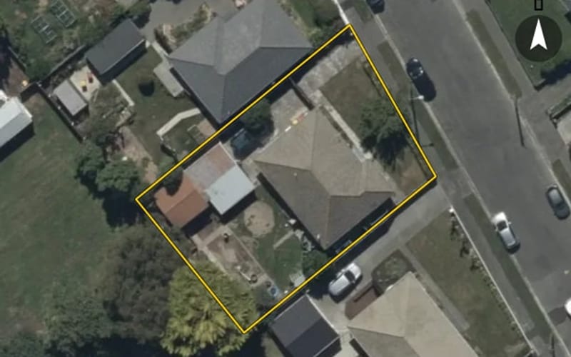 7 Dundee Place