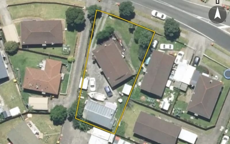 8 Etherton Drive
