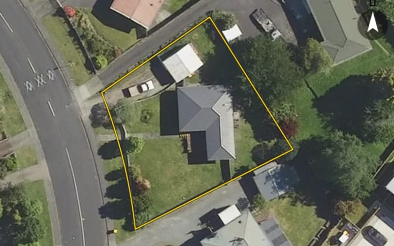 21 Pandora Avenue