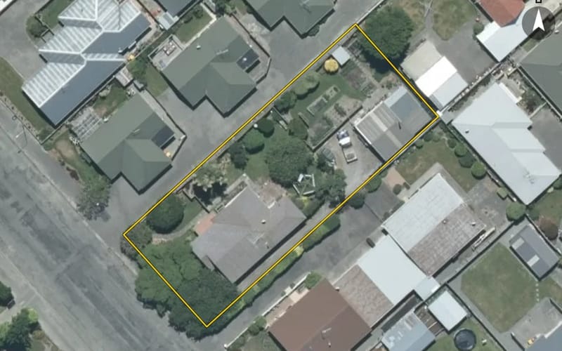 127 Kermode Street