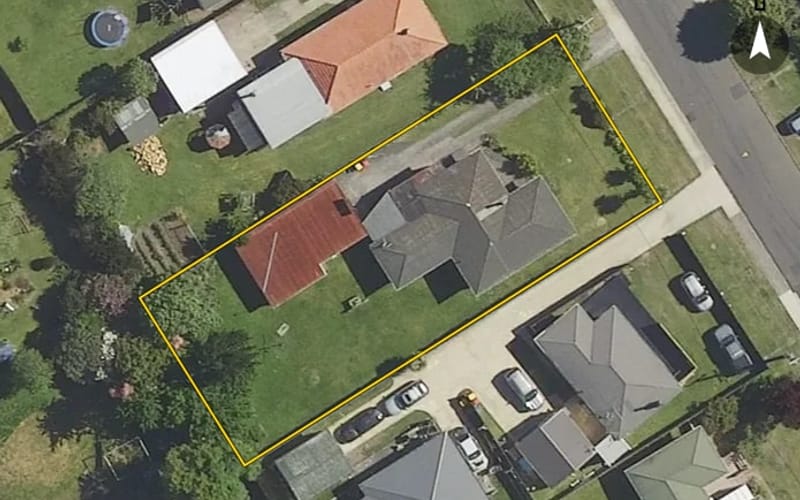 18 Roosevelt Road