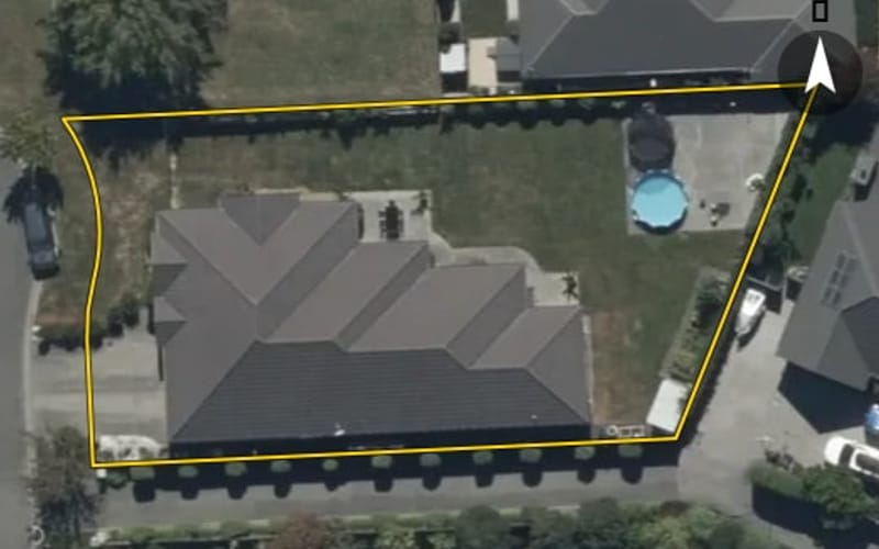16 Teagarden Close