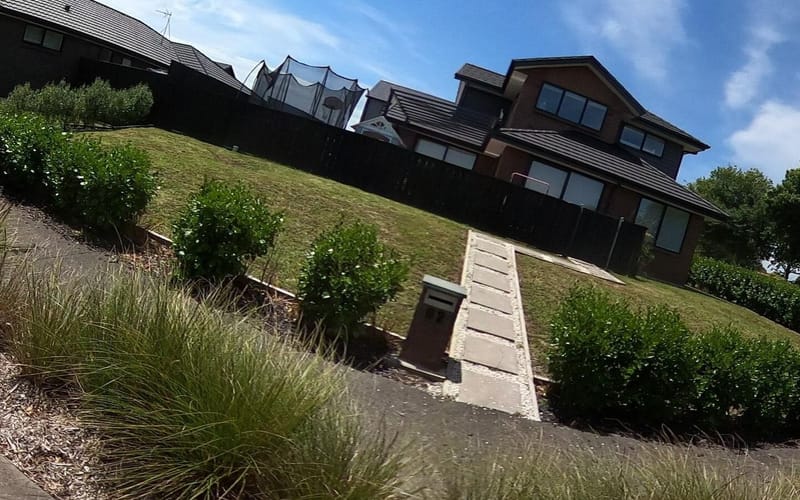 11 Puhitahi Hill Road