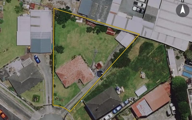6 Takahe Street