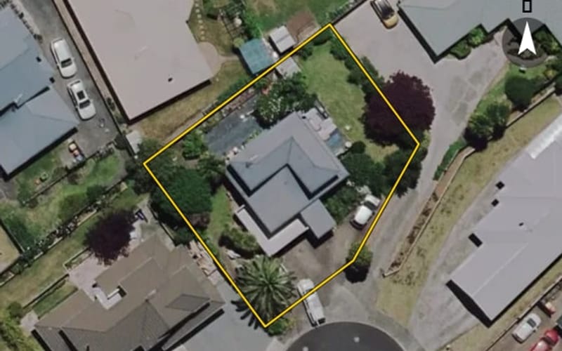 28 Hollinger Place