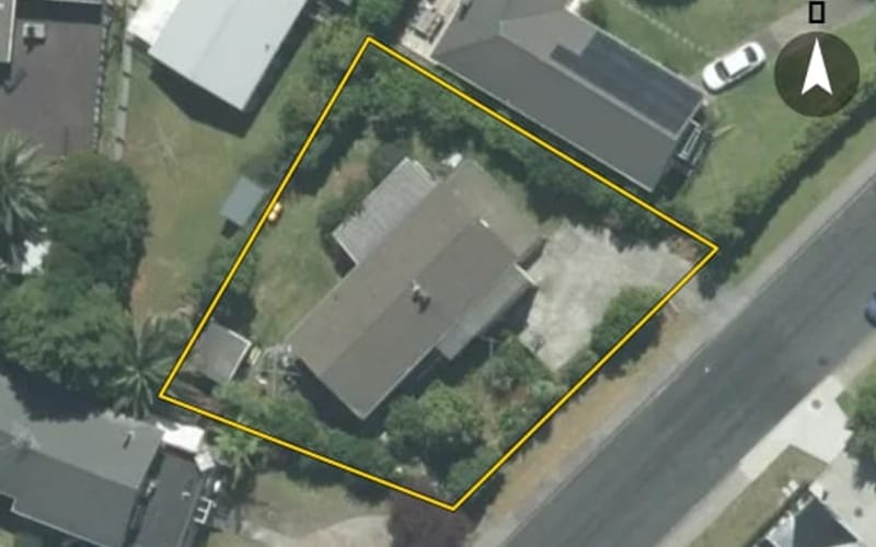 16 Bruce Road