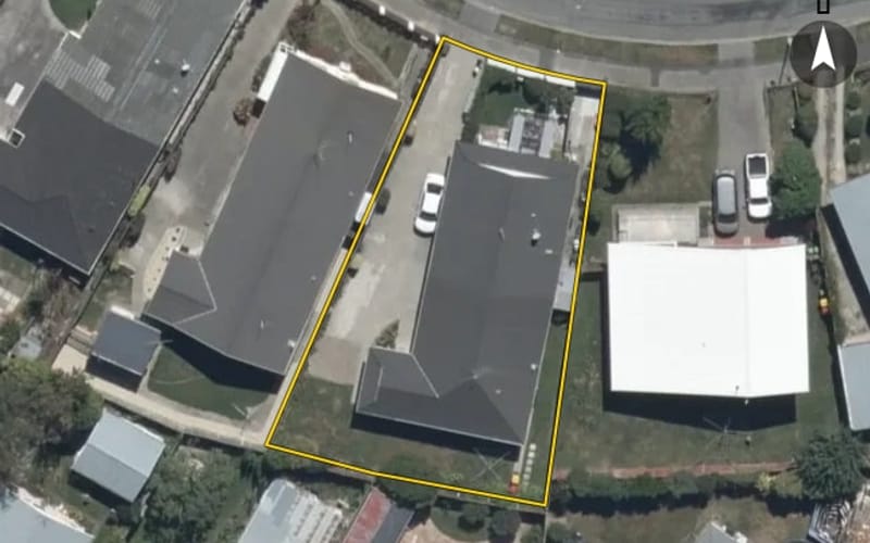 5B Rolfe Place