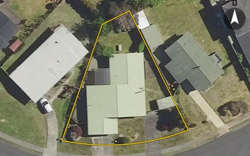 22 Neri Crescent