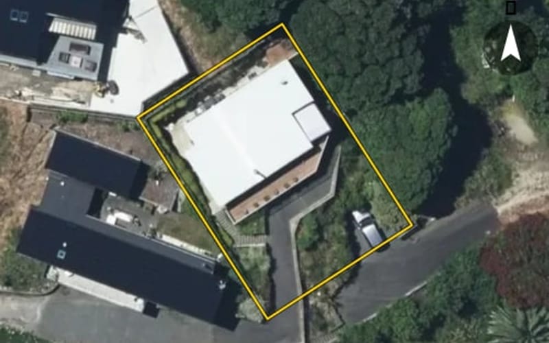 1B Mowhanau Drive