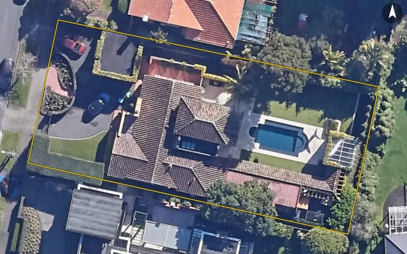 6 Shipherds Avenue