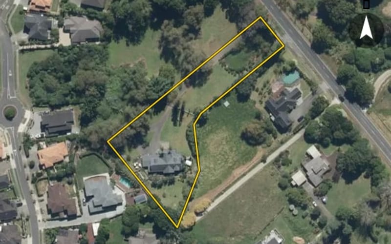42A Gracechurch Drive