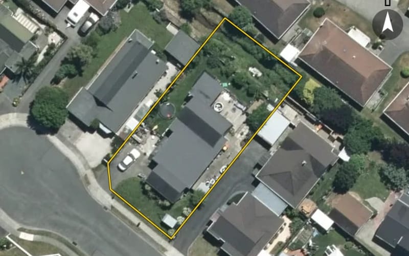 6 Byron Place
