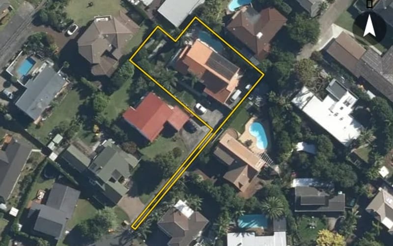 11 Antilla Place
