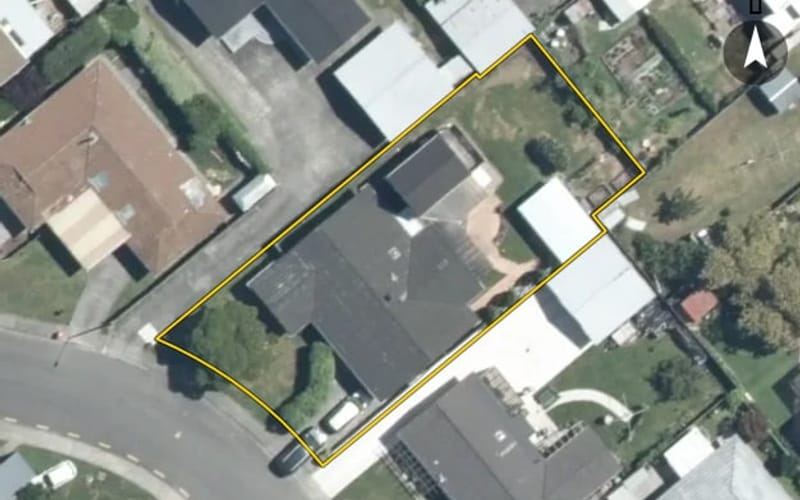 516 Poplar Place