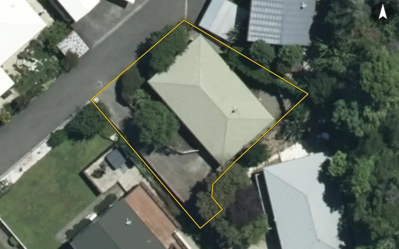 11 Clifford Avenue