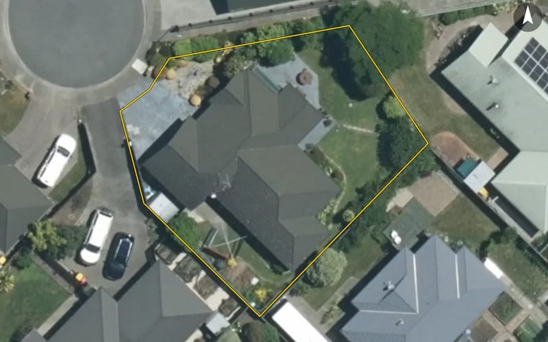 18 Holcroft Place