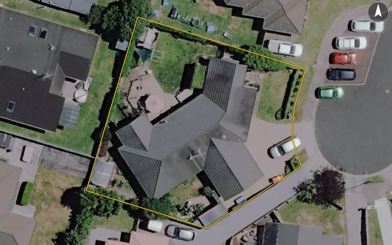 12 Lockhart Place