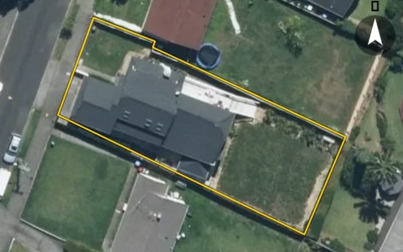 29 Leys Crescent