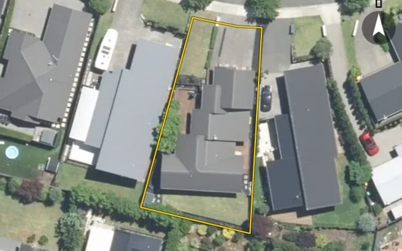 11 Knoll Rise