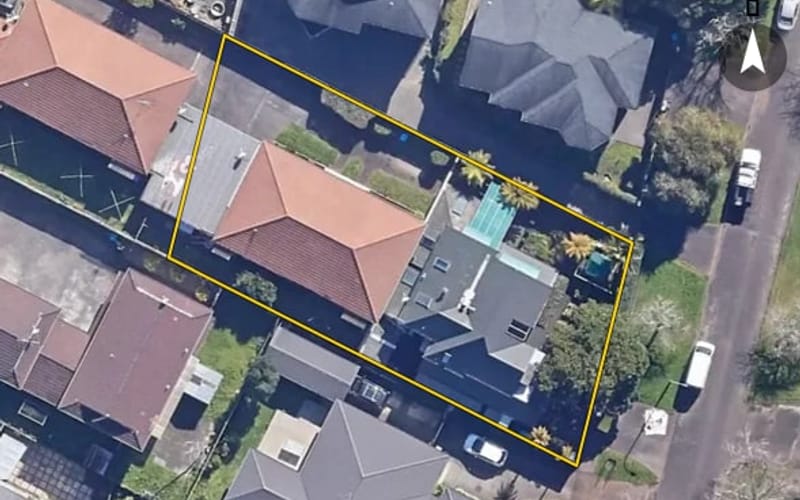 6 Mears Place