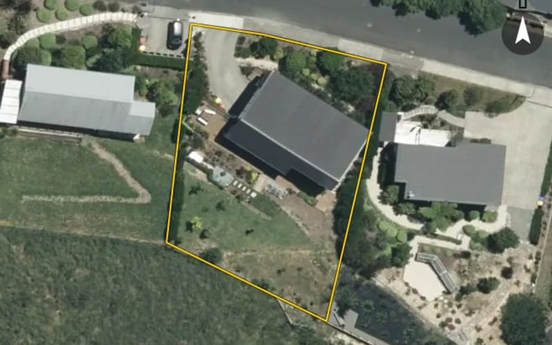 8 Woodford Lane
