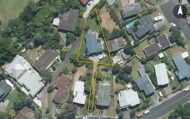 80 Ravenwood Drive