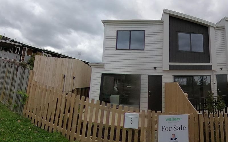 8/2A Torbay Heights