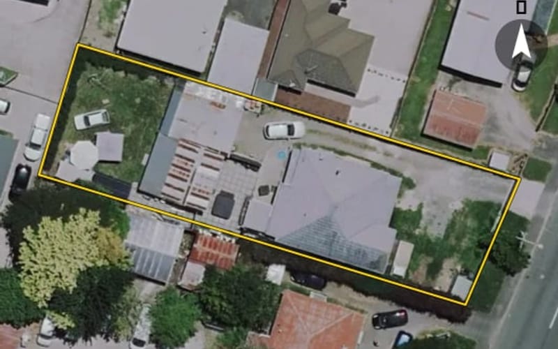6 Higgins Road