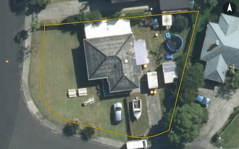 9 Philomel Crescent
