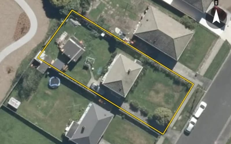 25 Farmer Crescent