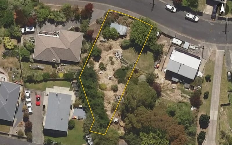 68 Roy Crescent