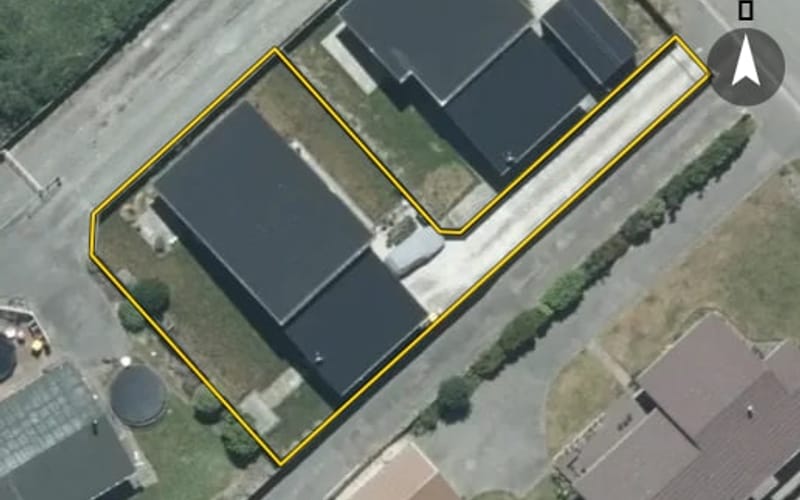 84A Beach Road