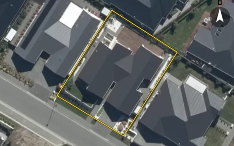 4 Kirkland Crescent
