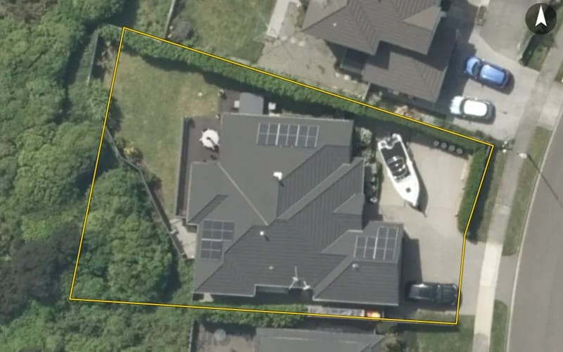 12 Tasman Close
