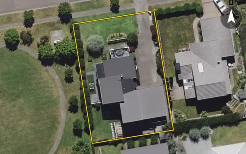 10 Coprosma Crescent