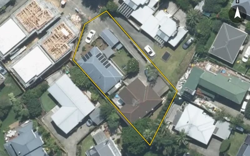 1/8 Mira Place