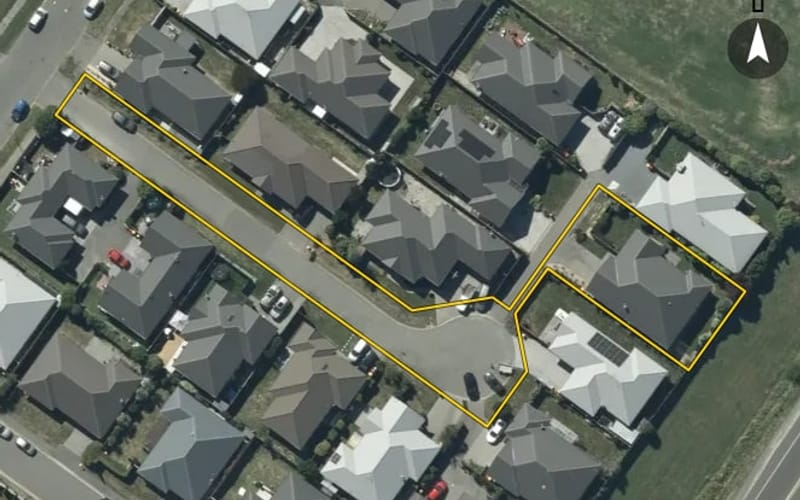 15 St Peters Close
