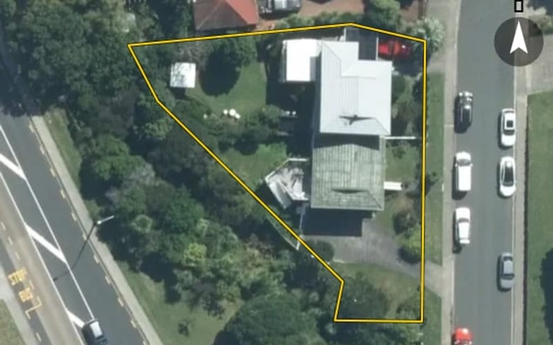 2 Huntly Road