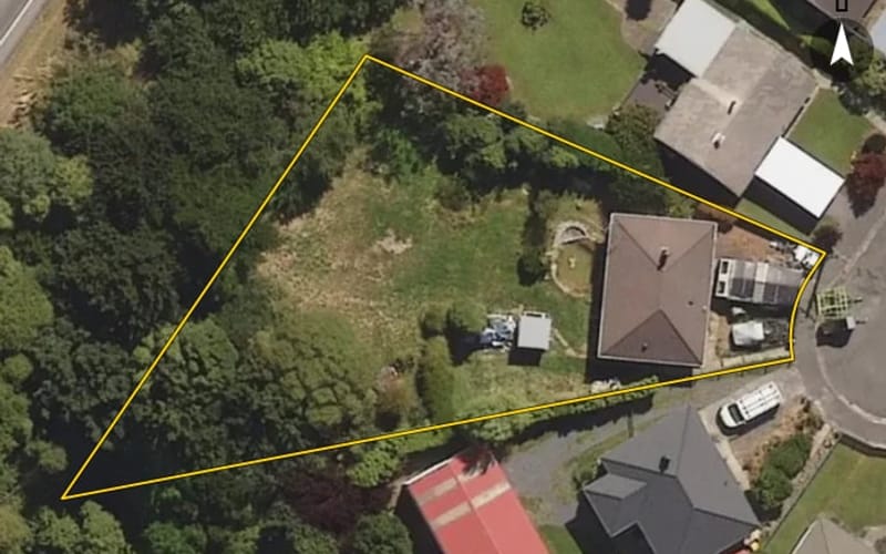15 Tasman Street