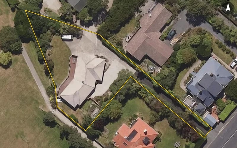 83 Highcliff Road
