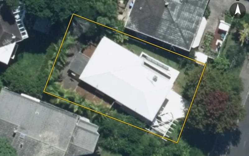 34 Leys Crescent