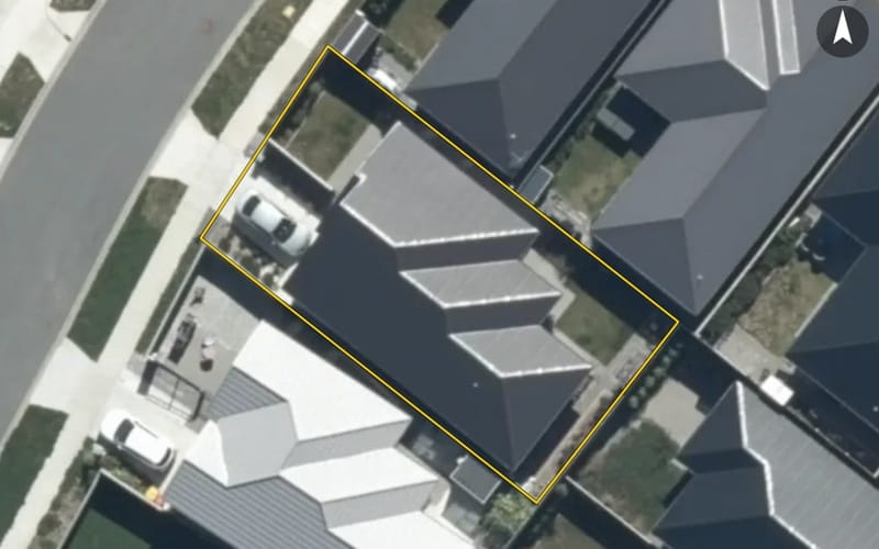 16 Kairaumati Crescent