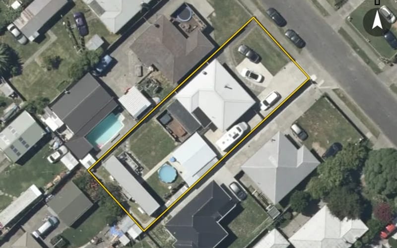 13 Shackleton Street