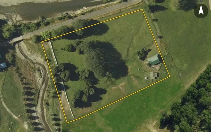 1460 Pohangina Valley East Road