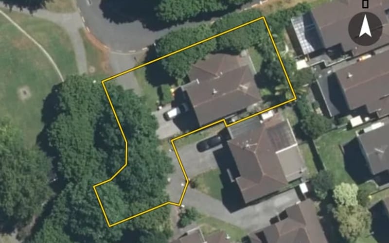 11 Sires Parkway