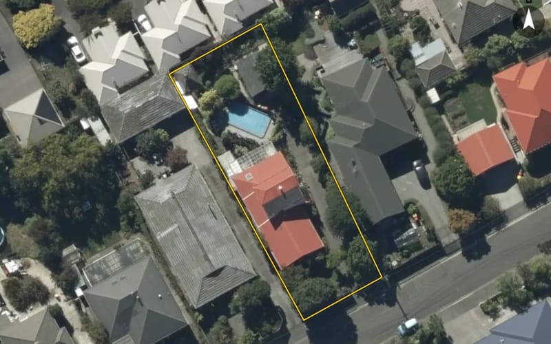 6 Claxton Place