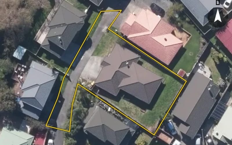 9 Ali Place