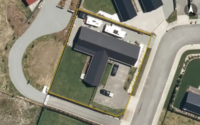 10 McHutcheson Way