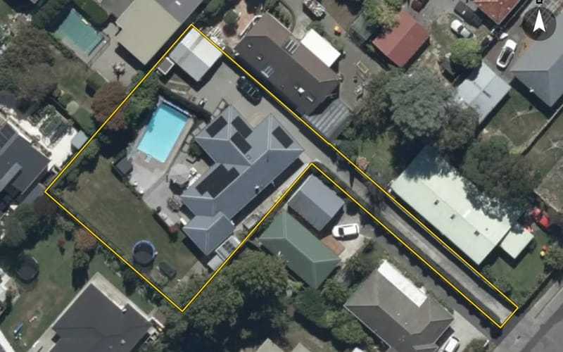 5 Hampton Place